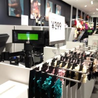 H M Clothing Store In 横浜市 H M Clothing Store In 横浜市