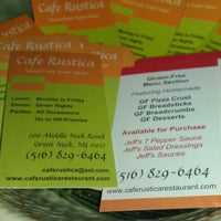 รูปภาพถ่ายที่ Cafe Rustica โดย Cafe R. เมื่อ 2/6/2012