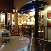 4/2/2012 tarihinde Deborah J.ziyaretçi tarafından Cafe Palladio'de çekilen fotoğraf
