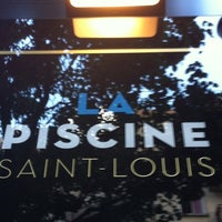 Photo taken at La Piscine Saint-Louis by Juanlu F. on 5/27/2012