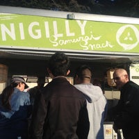 Photo taken at Onigilly Samurai Snack @ Off The Grid: Fort Mason by Fermin R. on 8/18/2012