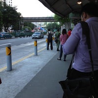 Photo taken at Bus Stop 65061 (Blk 298A) by LhEn G. on 8/13/2012