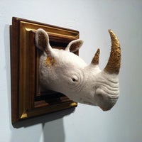 รูปภาพถ่ายที่ Amos Eno Gallery โดย Zoë W. เมื่อ 2/2/2012