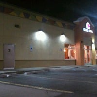 Photo taken at Taco Bell by ♦💣💥Gannon💥💣♦ on 4/30/2012