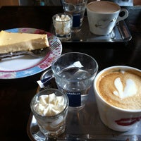 Photo taken at Cappucino by Sunkyung K. on 6/25/2012