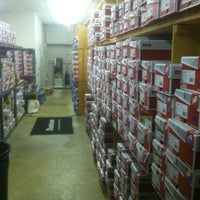 New Balance - 8027 Kingston Pike
