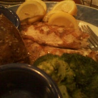 Photo taken at Red Lobster by Shanell S. on 3/20/2012