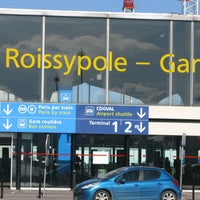 Photo taken at RER Aéroport Charles de Gaulle 1 [B] by Office de Tourisme de Roissy C. on 7/14/2012