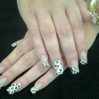 Photo taken at Nilceia Nails by Grasy R. on 8/16/2012
