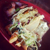 Das Foto wurde bei Roja Mexican Grill + Margarita Bar von Danelle S. am 7/16/2012 aufgenommen