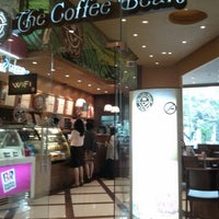 Photo taken at Coffee Bean - Indofood Tower by Irsan W. on 6/11/2012