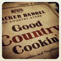 Photo taken at Cracker Barrel Old Country Store by Kelly H. on 7/12/2012