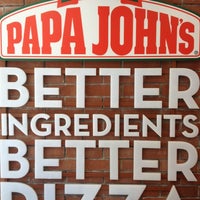 Photo taken at Papa John&amp;#39;s Pizza by Feyza N. A. on 7/14/2012