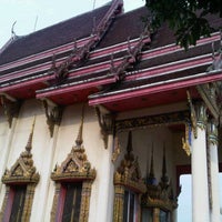 Photo taken at Wat Khan Lad by Phon To on 3/12/2012