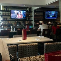 Foto tomada en Gigi&amp;#39;s Restaurant and Bar  por Stevie el 6/8/2012