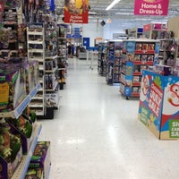 Photo taken at Toys&amp;quot;R&amp;quot;Us by Tina B. on 7/22/2012