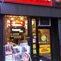 4/23/2012にEugene K.がThe UPS Storeで撮った写真