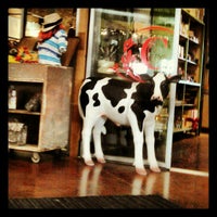 Foto tirada no(a) Cheese Shop por Jill S. em 6/9/2012