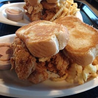 Photo taken at Raising Cane&amp;#39;s Chicken Fingers by Dat L. on 8/4/2012