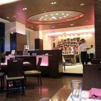 Das Foto wurde bei Pinxx 24 hours coffee shop von Toshikatsu F. am 8/28/2012 aufgenommen