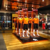 butik nike kl