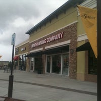 reno running store