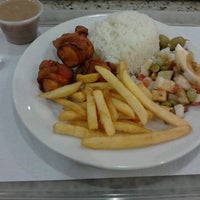 Photo taken at Crispy Chicken by Weverson F. on 6/8/2012