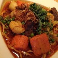 Photo taken at Com Dunwoody Vietnamese Grill by Suzanne F. on 6/16/2012