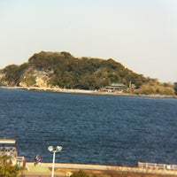ユニクロ ホームズ横須賀店 閉業 横須賀 平成町2 14 5