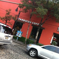 Photo taken at Starbucks Coffee by Serch A. on 7/5/2012
