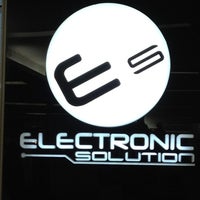 Photo taken at Electronic Solution by Ery S. on 2/17/2012