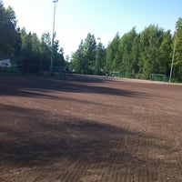 Photo taken at Maununnevan kenttä by Riina K. on 6/7/2012