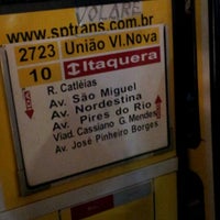 Photo taken at Linha 2723-10 by Marcio Andre R. on 4/27/2012
