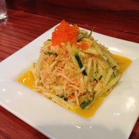 Foto diambil di Kobe&#39;s Japanese Cuisine oleh Emily S. pada 8/14/2012