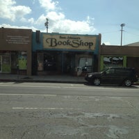 Photo taken at Sam Johnson&#39;s bookshop by Juan V. on 3/1/2012