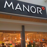 รูปภาพถ่ายที่ Manor โดย Erhard R. เมื่อ 4/12/2012