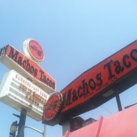 Photo taken at Machos Tacos by Perlorian B. on 5/16/2012