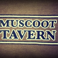 Foto tirada no(a) Muscoot Tavern por Farah A. em 7/11/2012