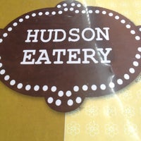 Foto tirada no(a) Hudson Eatery por Matt T. em 9/2/2012