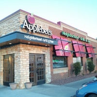 Photo taken at Applebee&amp;#39;s Grill + Bar by Douglas L. on 8/2/2012