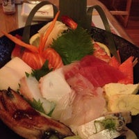 Foto tirada no(a) Bai Sushi por Farii em 8/31/2012