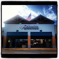 รูปภาพถ่ายที่ Columbia Sportswear Outlet โดย Kirstin N. เมื่อ 6/30/2012