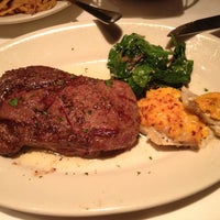 Photo taken at Mahogany Prime Steakhouse by Michael N. on 7/18/2012