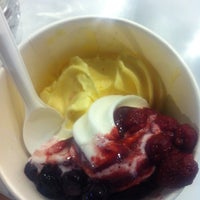 Photo taken at Story In A Cup - Premium Self Serve Frozen Yoghurt by Lisa S. on 2/25/2012
