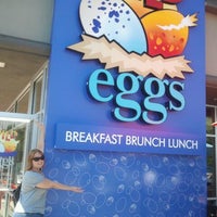 6/28/2012 tarihinde Jess M.ziyaretçi tarafından Wild Eggs'de çekilen fotoğraf