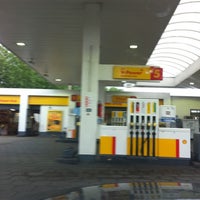 Photo taken at Shell by Eric Z. on 7/10/2012