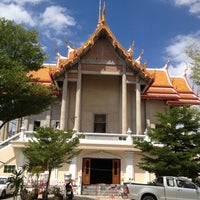 Photo taken at วัดโพธิ์เรียง by Joy M. on 7/15/2012
