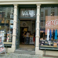 vans store