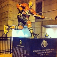 Photo taken at Bobby Hull Statue by Omri Amrany by Smooremin on 7/17/2012
