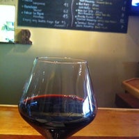 4/13/2012 tarihinde Trish C.ziyaretçi tarafından Relm Wine Bistro'de çekilen fotoğraf